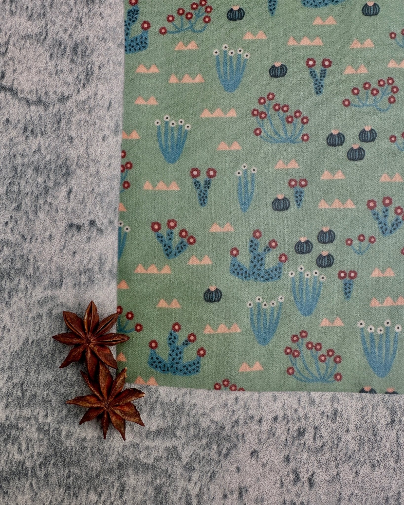 Organic Reusable Beeswax Bread Wrap. Bee Cactus Proof - Kula Bee Goods
